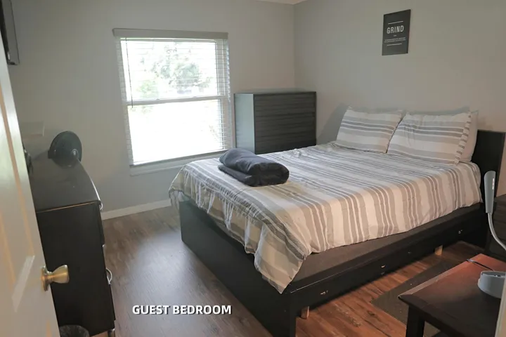 Lewis Realty 28