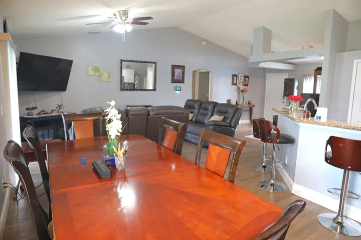 Lewis Realty 19