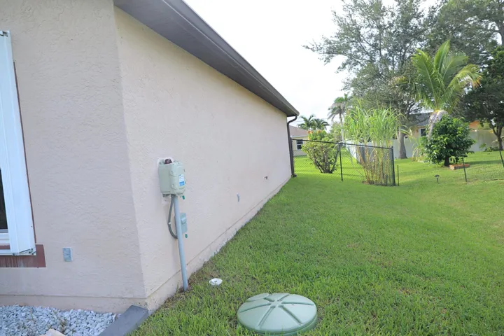 Lewis Realty 41