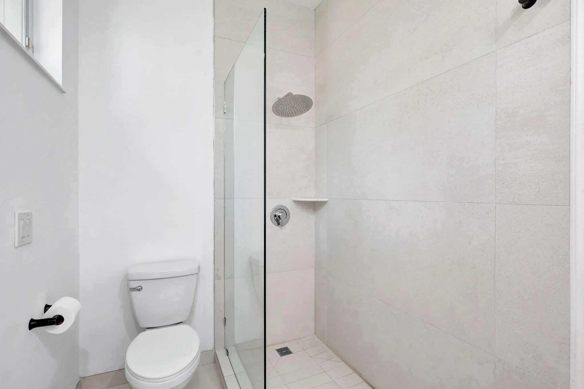 29-web-or-mls-11131Manderly_146 (1)