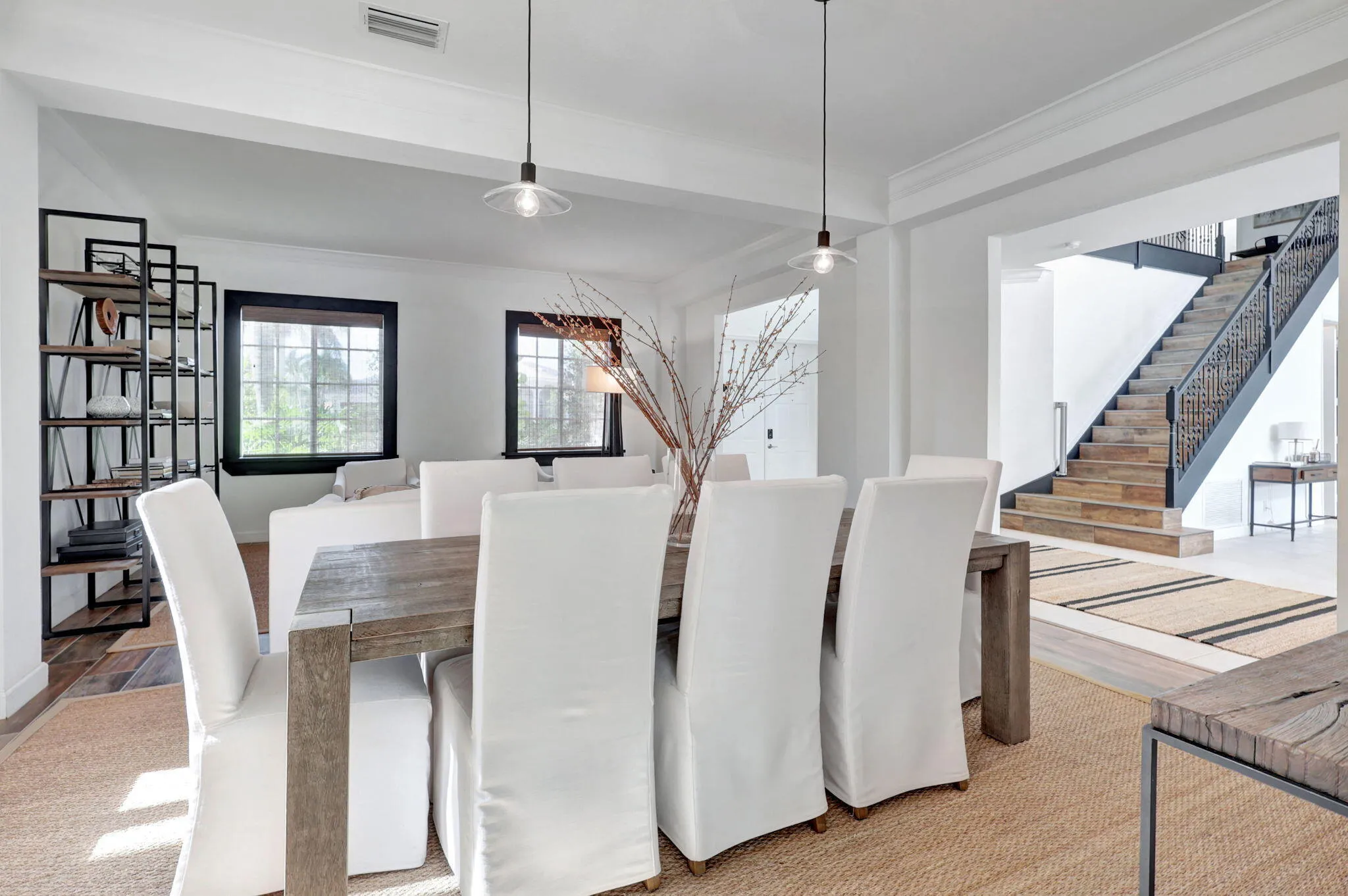 25-web-or-mls-11131Manderly_126 (1)