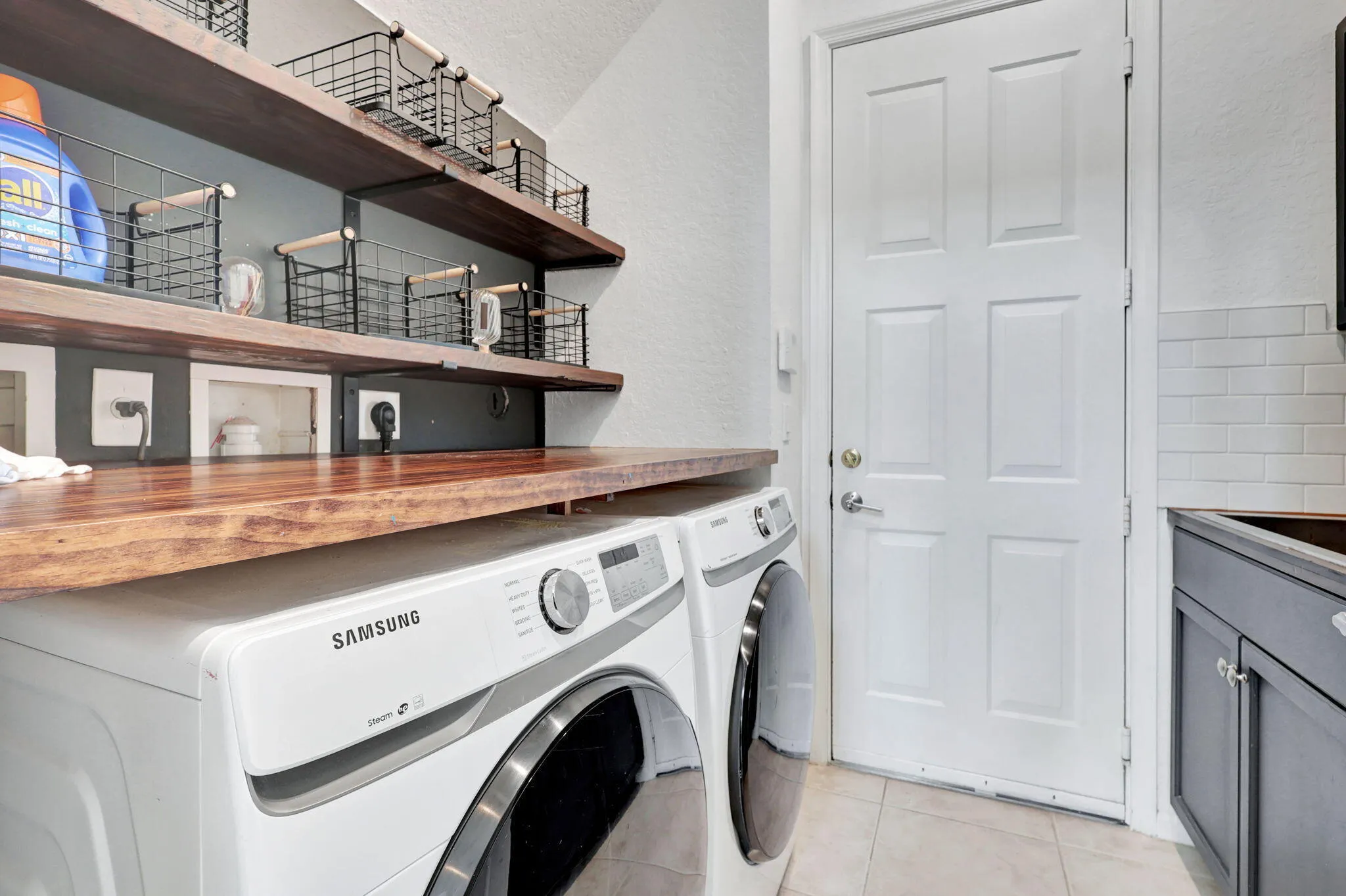 13-web-or-mls-11131Manderly_66 (1)