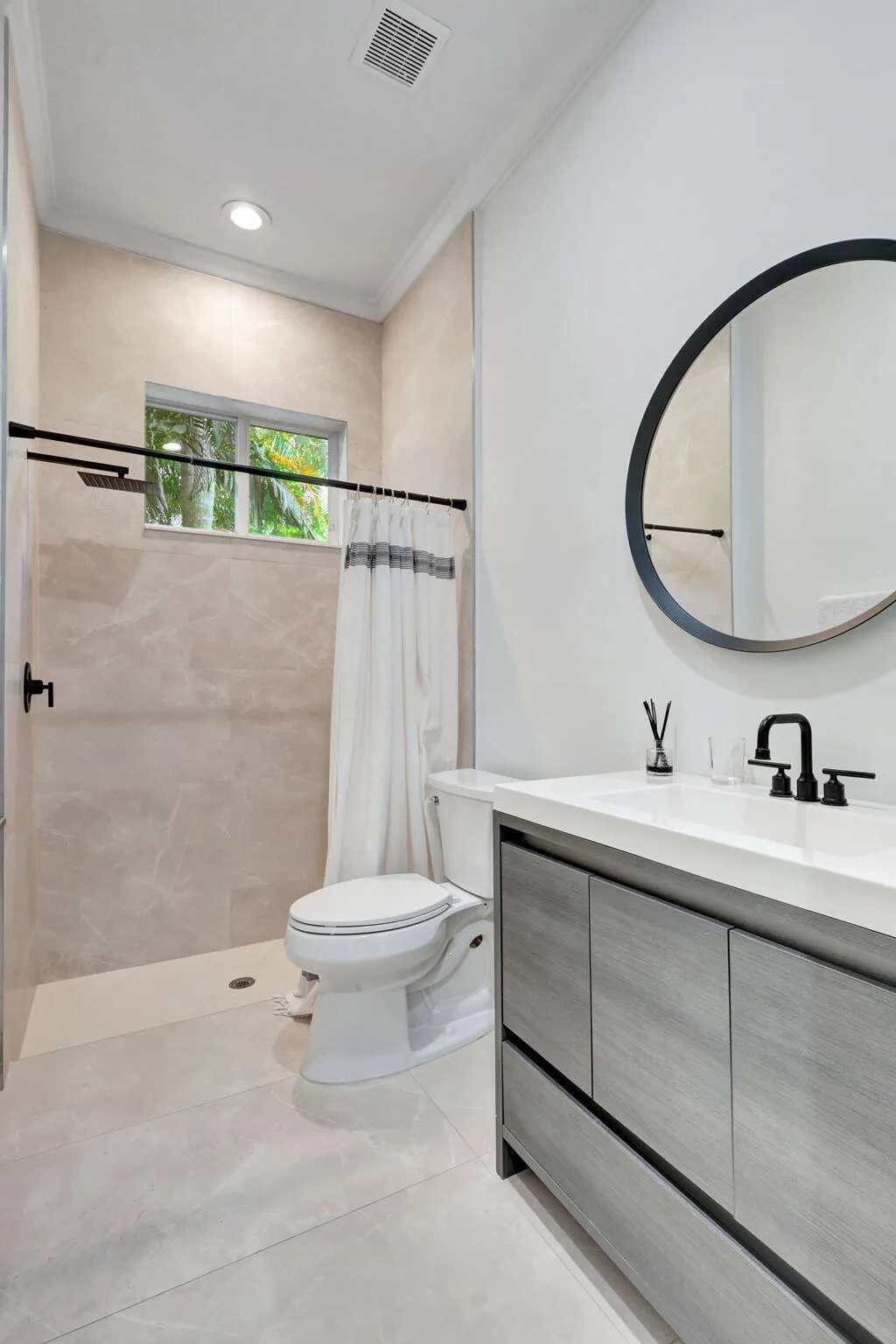 16-web-or-mls-11131Manderly_81 (1)