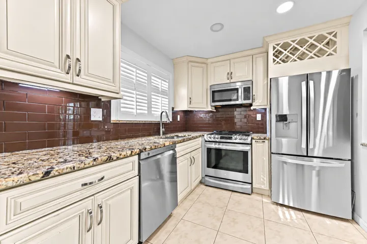 10 Kitchen 01(20260929-163100)