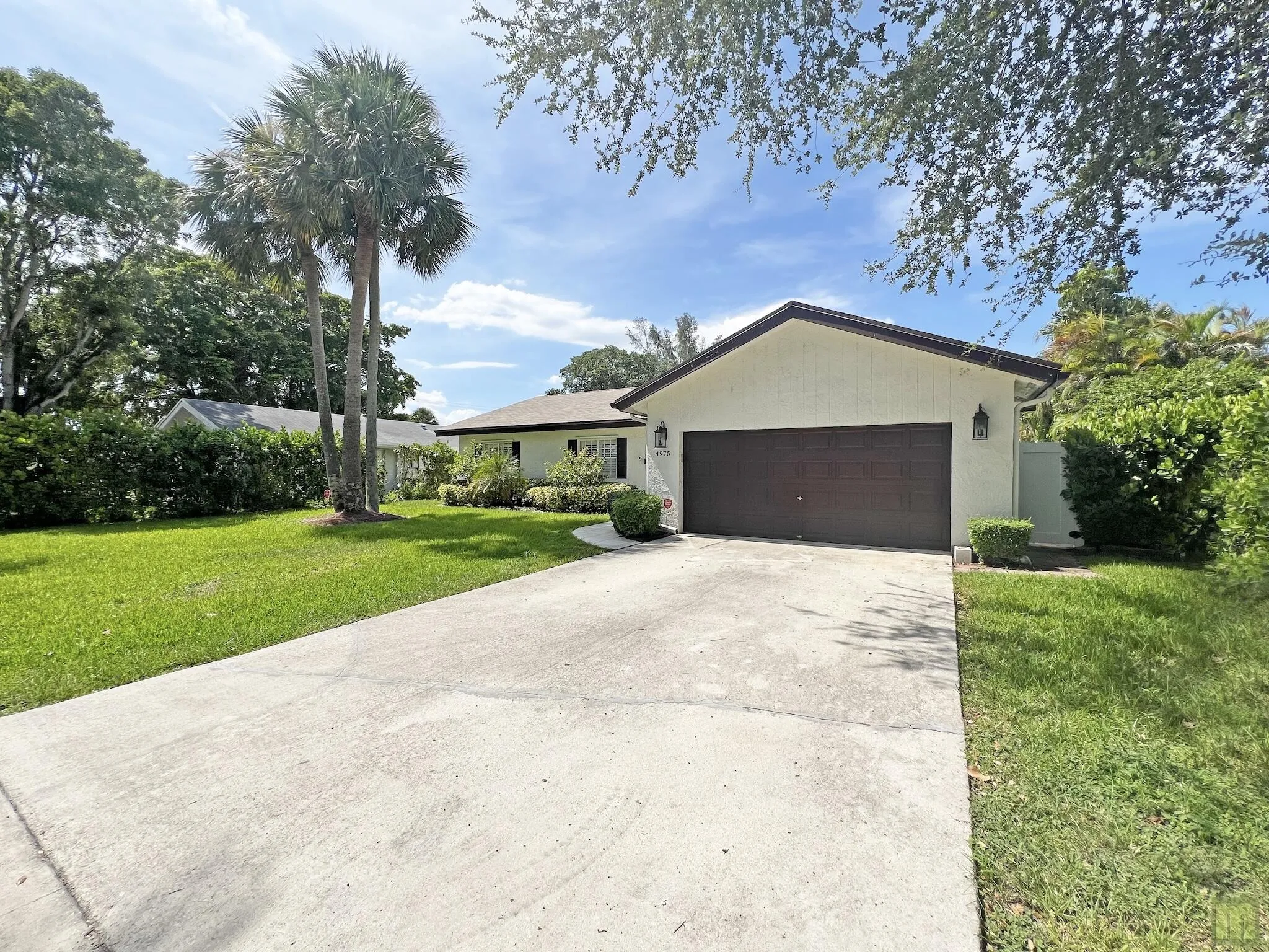 02 front right