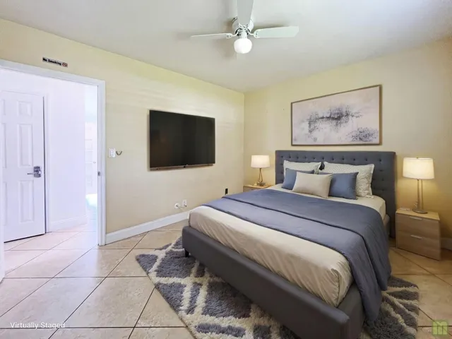 17-2 bed2a - staged