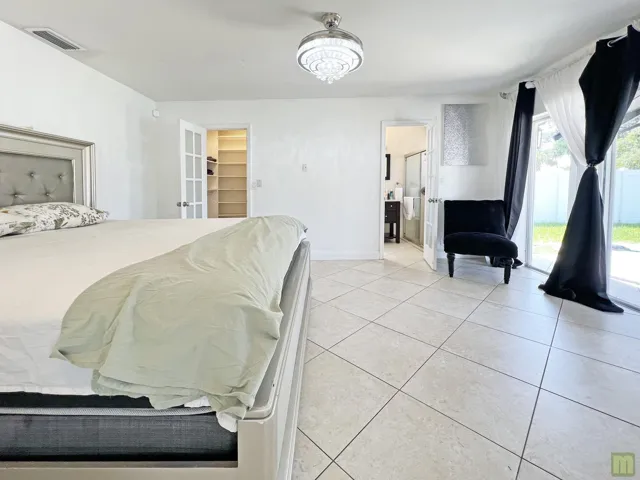 14 bed1b