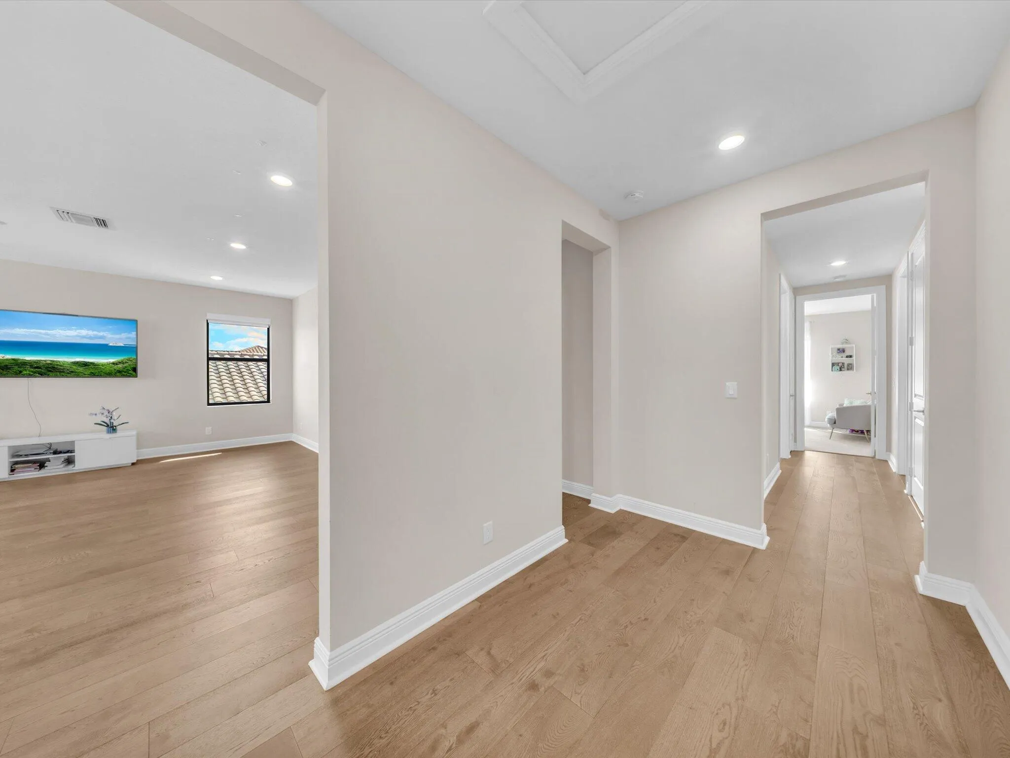 large floorplan upstairs