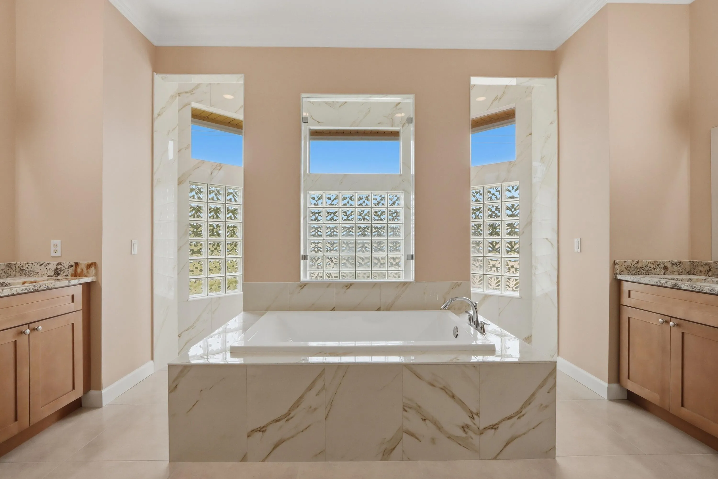 38_primary bath