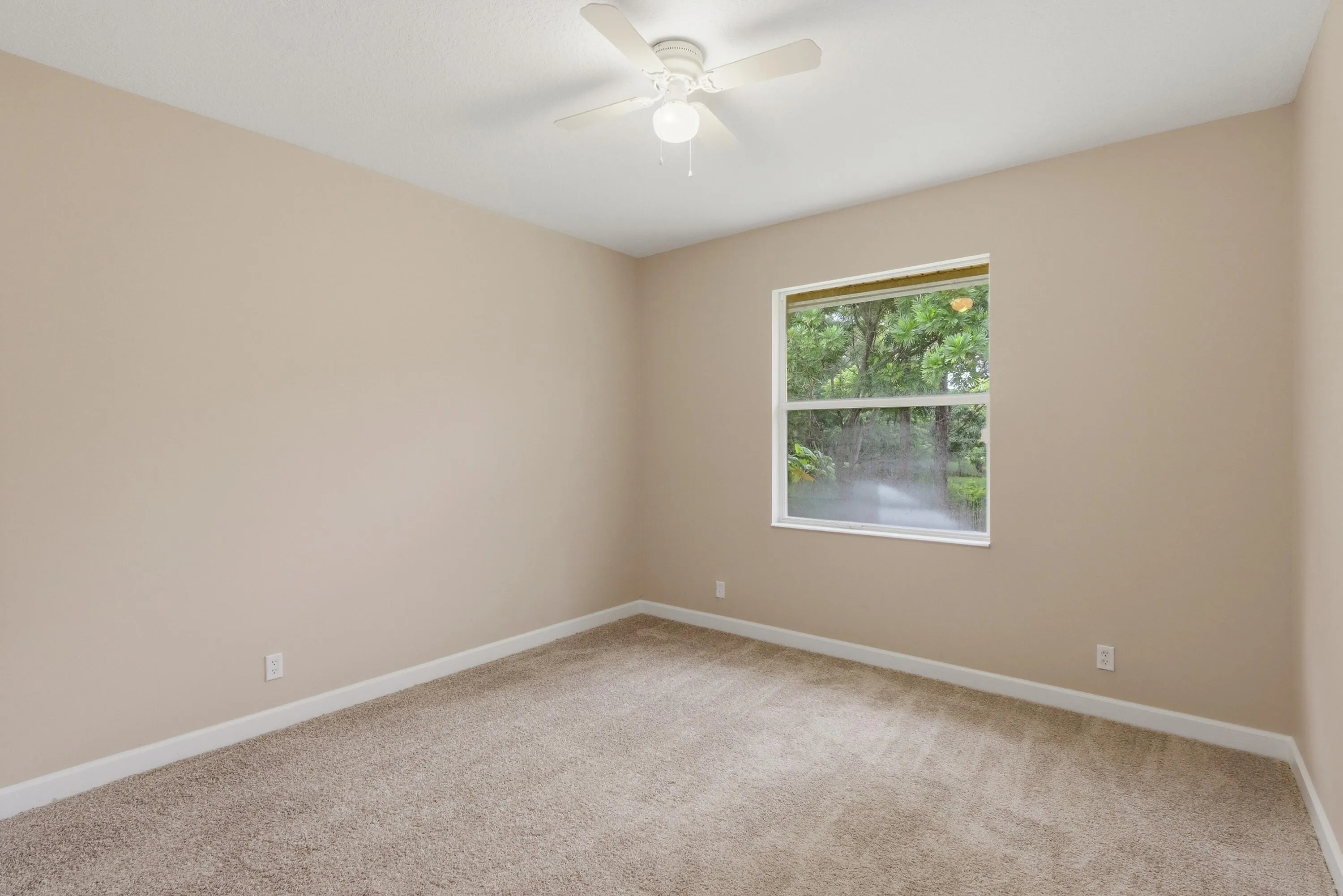 49_bedroom