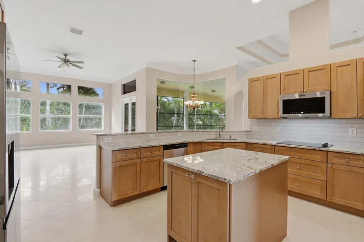 28_kitchen