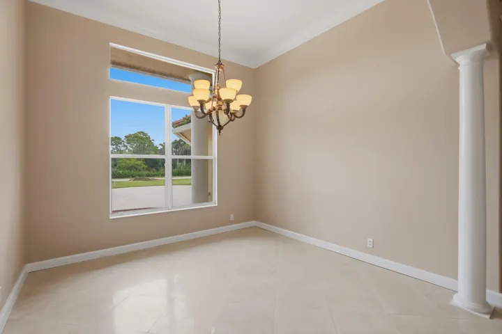 31_dining room