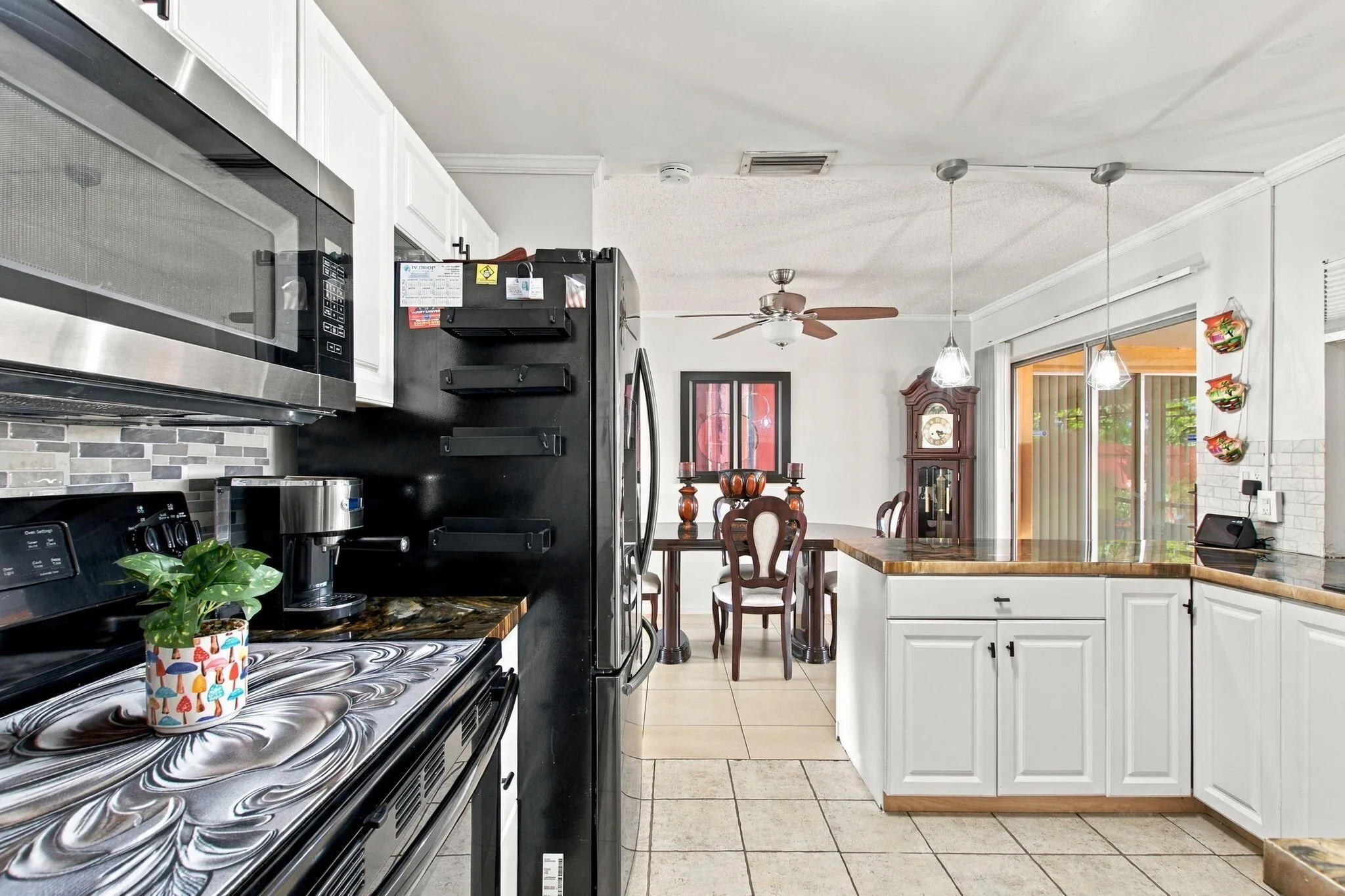 9-web-or-mls-975-nw-69th-ave