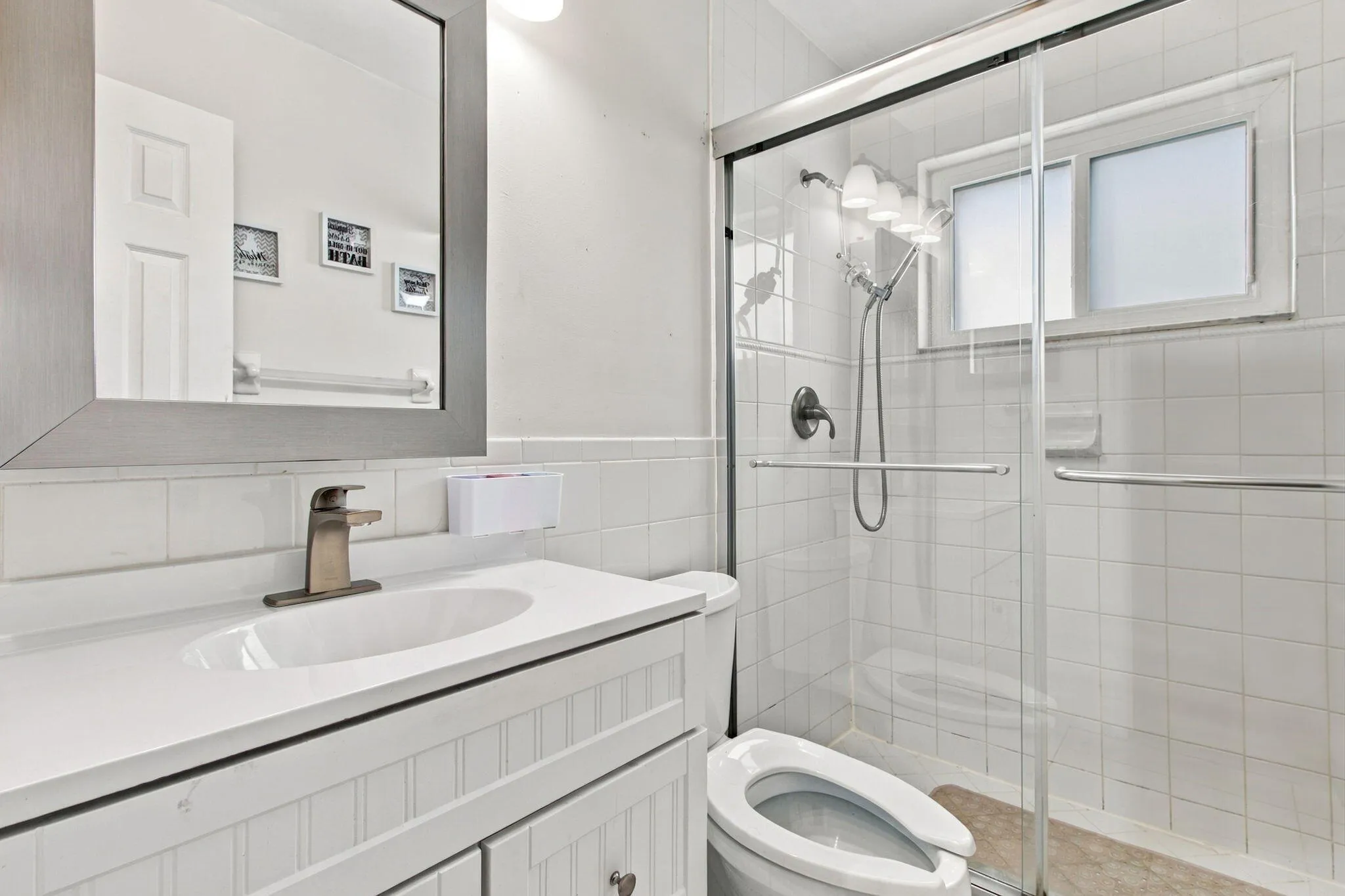 16-web-or-mls-975-nw-69th-ave