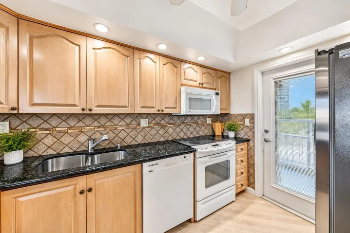 kitchen 3