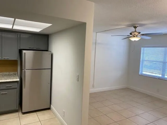 Fridge