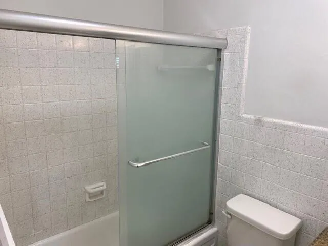 Shower tub combo