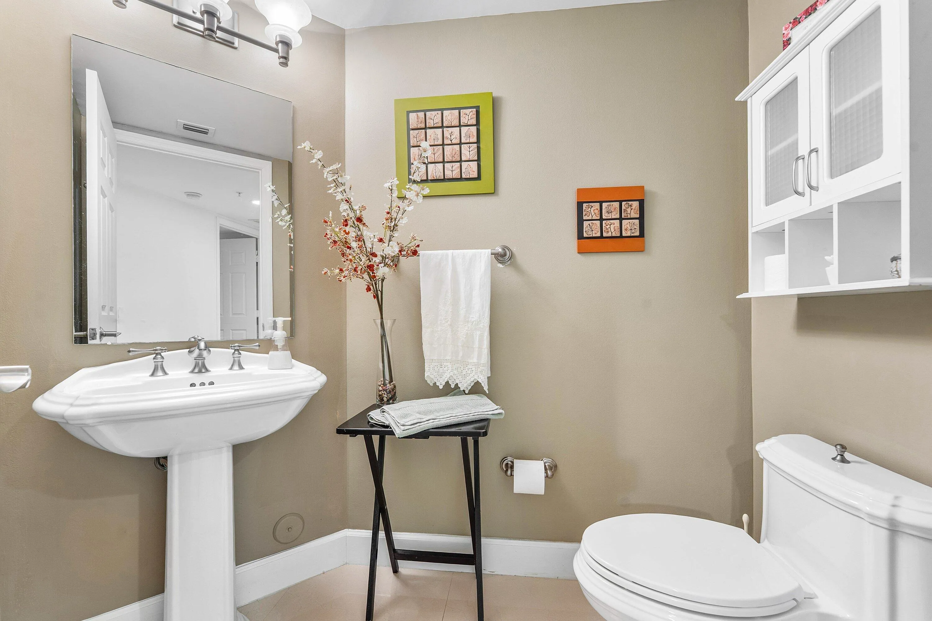032-411NorthNewRiverDriveEast-FortLauder