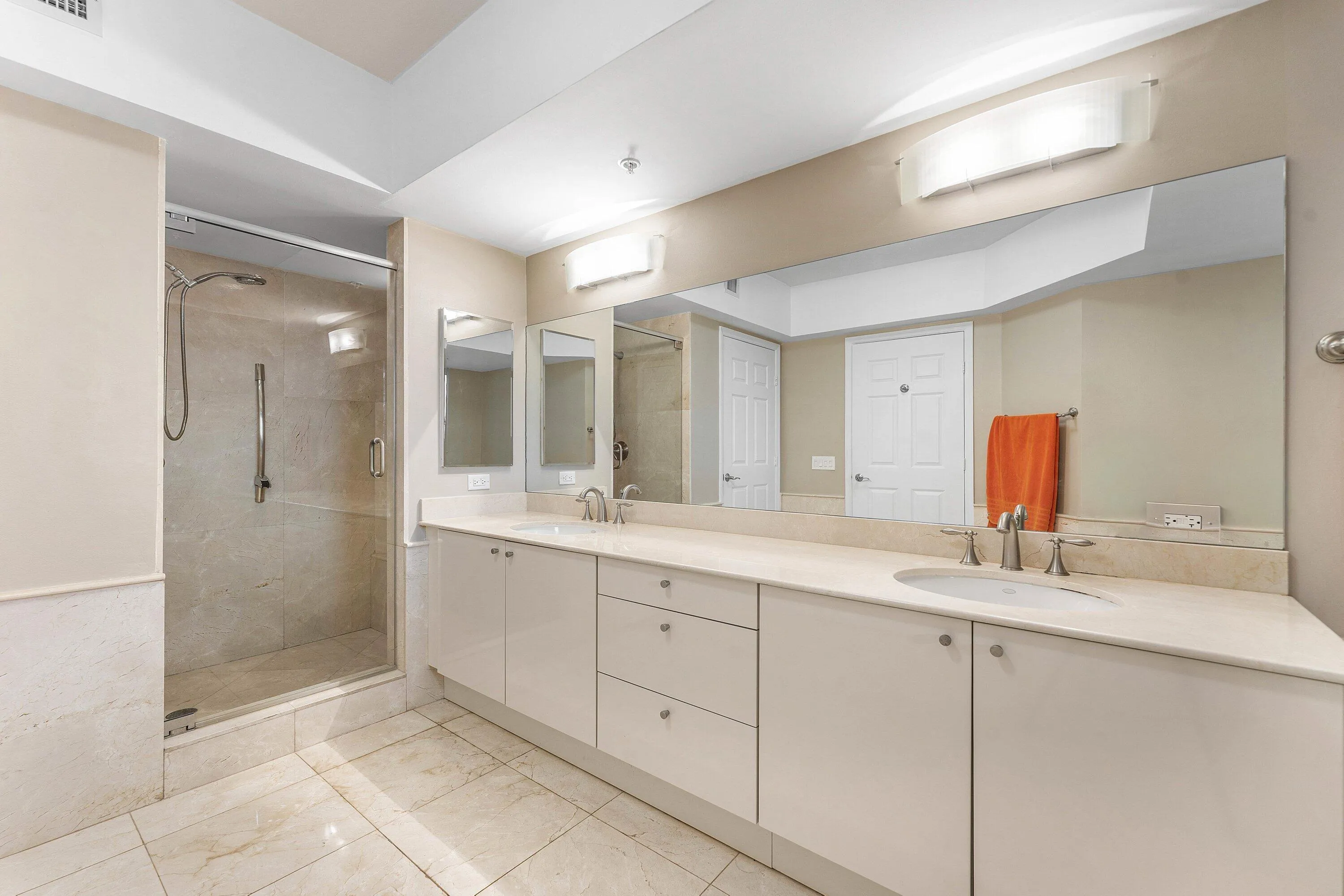 029-411NorthNewRiverDriveEast-FortLauder