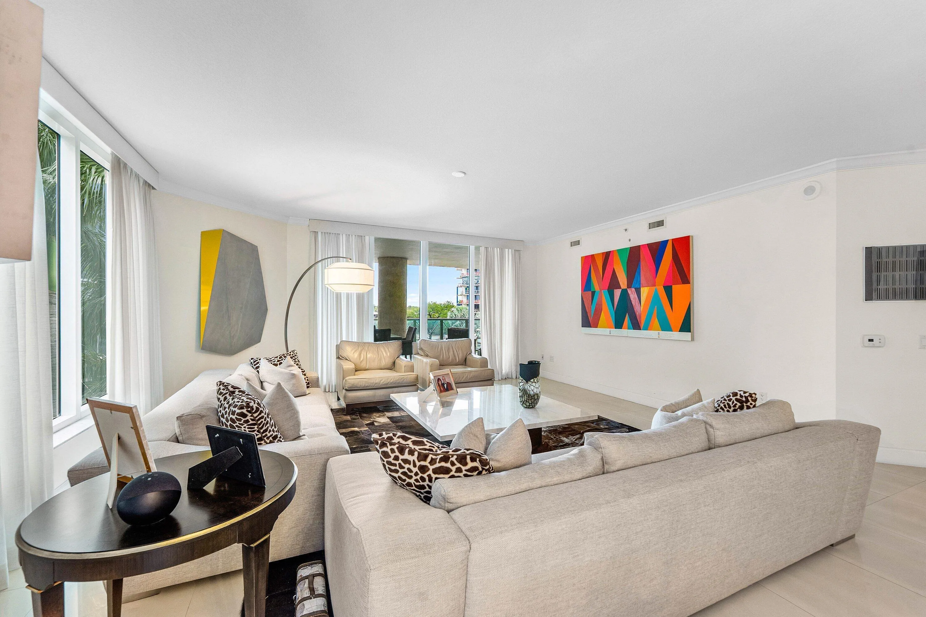 020-411NorthNewRiverDriveEast-FortLauder