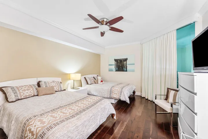 034-411NorthNewRiverDriveEast-FortLauder