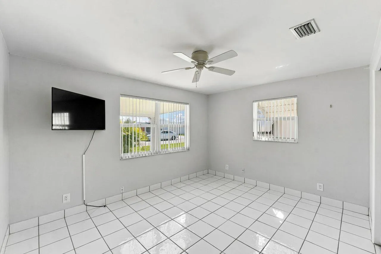 Dual windows for lots of natural light and a large closet