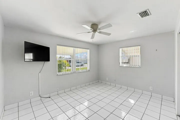Dual windows for lots of natural light and a large closet