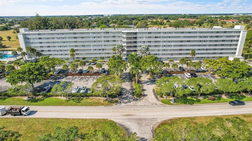 7 stories; 83 units; roof replaced