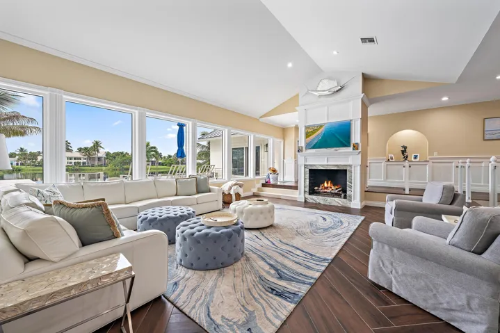 Main Level Living Area