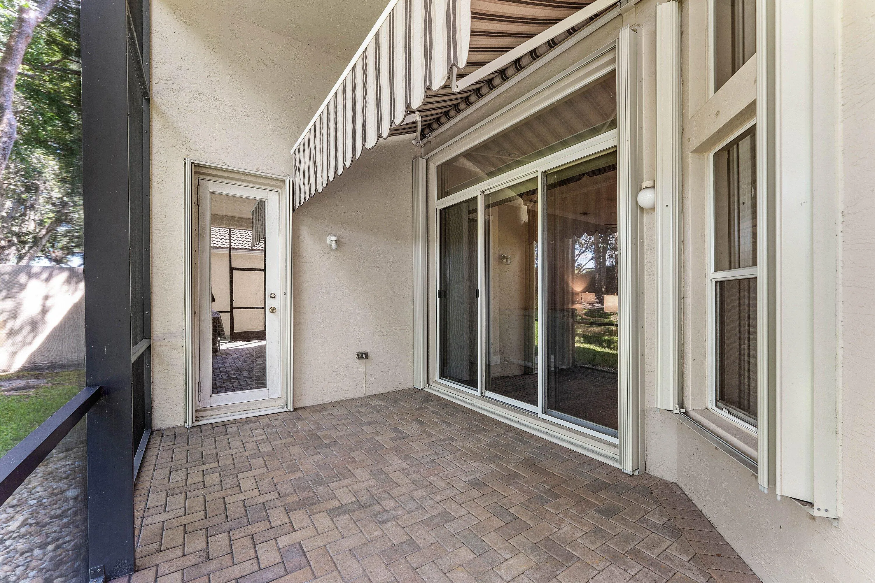 035-7803SundialHarborPoint-LakeWorth-FL-