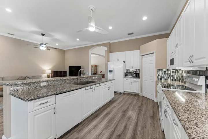 019-7803SundialHarborPoint-LakeWorth-FL-