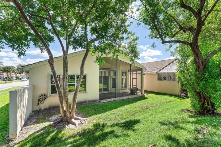 037-7803SundialHarborPoint-LakeWorth-FL-
