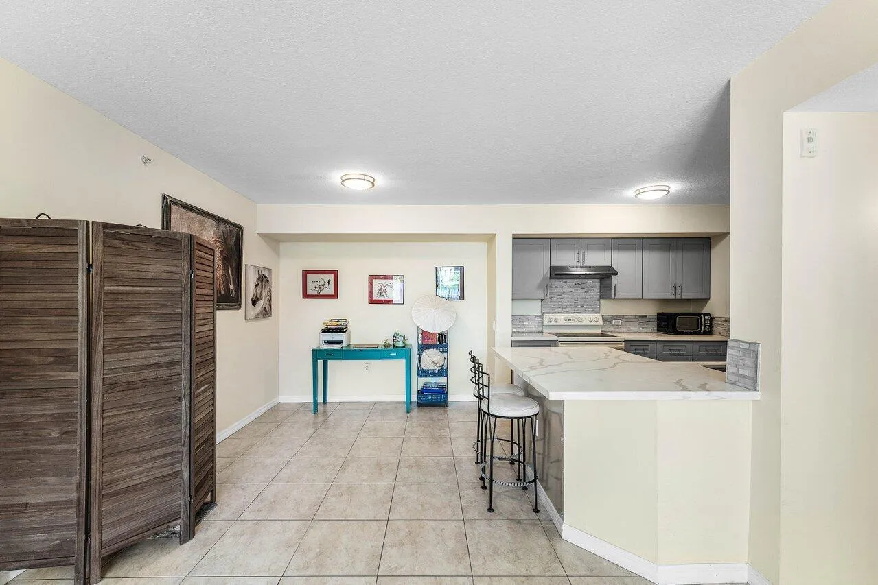 003-603VillaCircle-BoyntonBeach-FL-33435