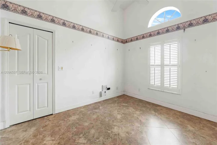 With Closet Storage