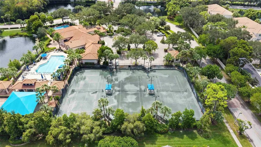 Clubhouse Amenities