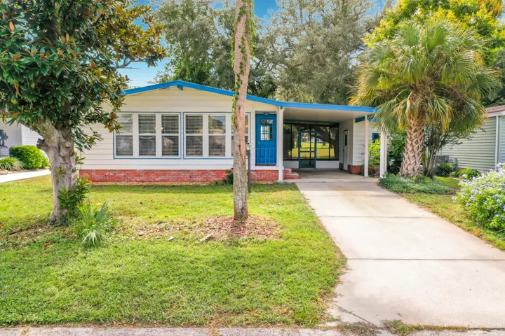 910 Orchid Street-11