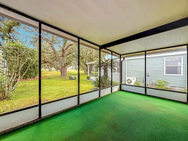 910 Orchid Street-46