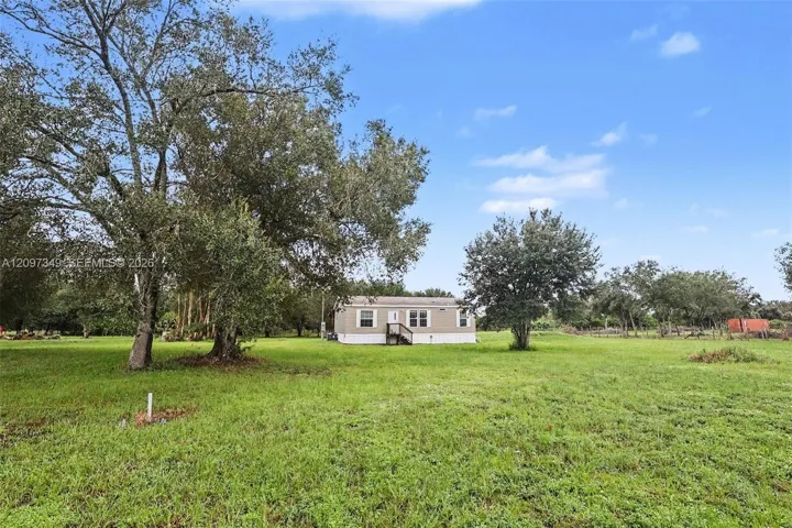 2856 Pioneer 9th Street, Clewiston, FL 33440