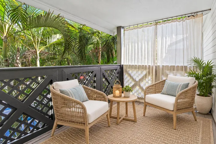 Private Porch