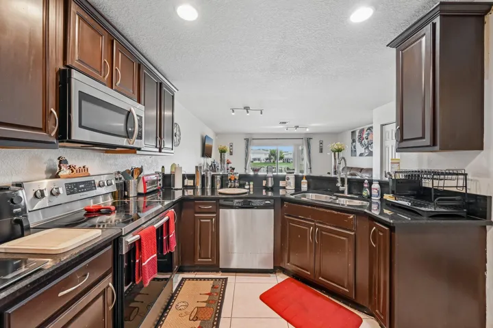 Shonda Jackson Kitchen...