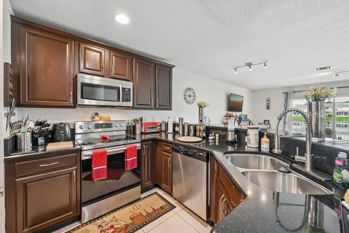 Shonda Jackson Kitchen.