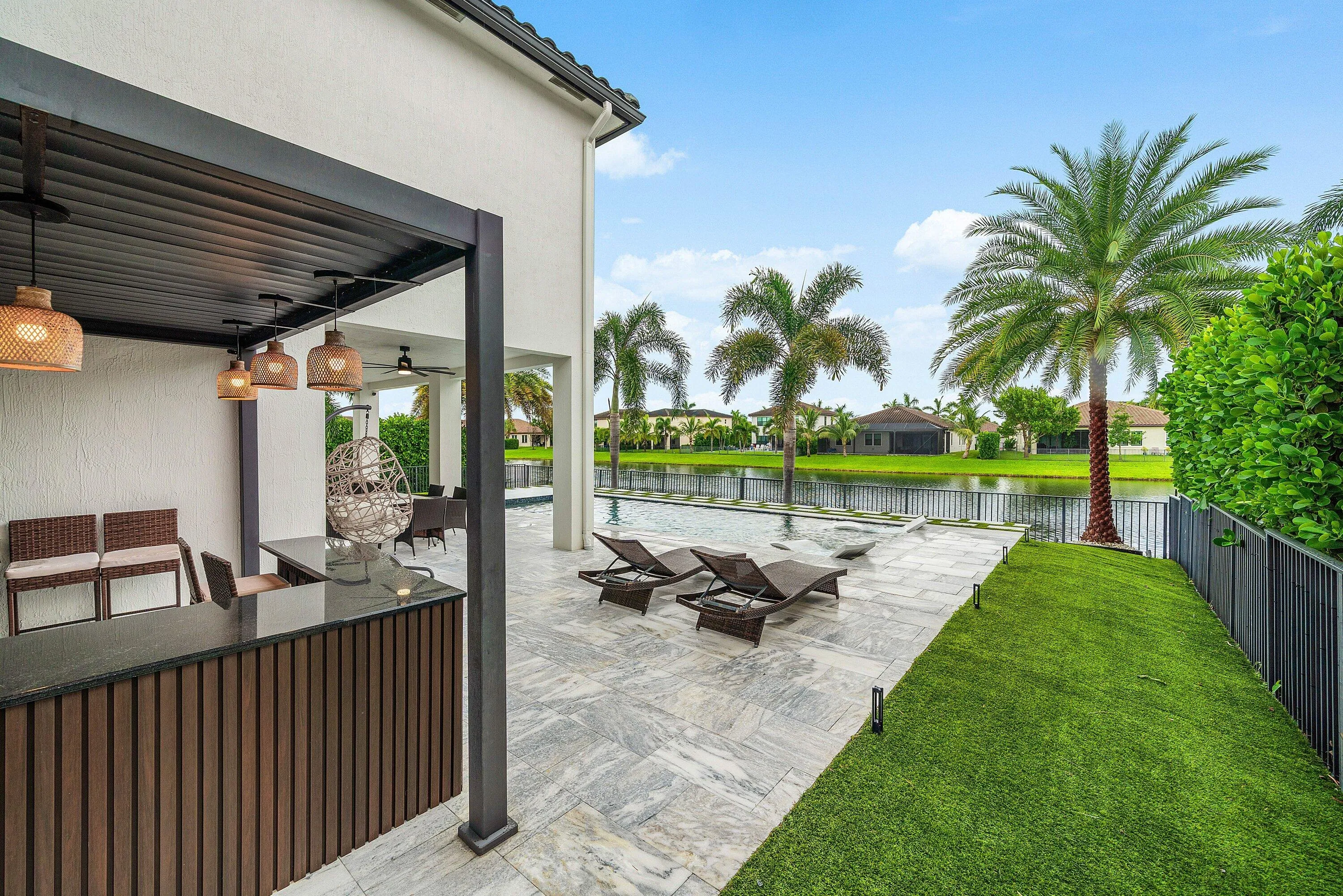 044-3138StrengLane-RoyalPalmBeach-FL-334