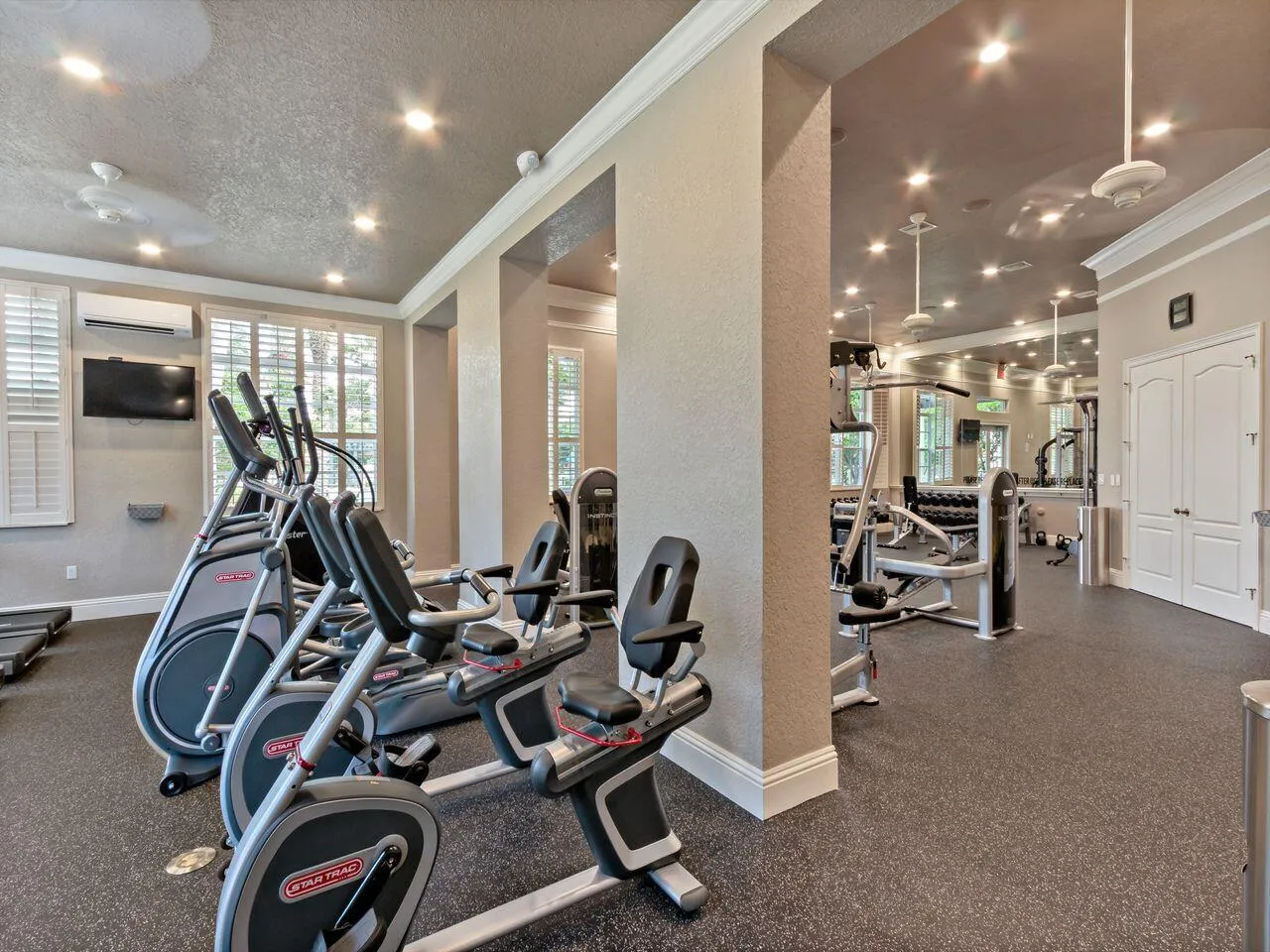 Parkland_Isles_amenities-09