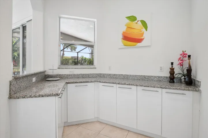 12-Klein-7248 NW 108th Ave-12