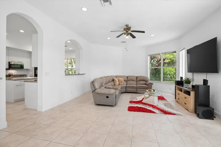 15-Klein-7248 NW 108th Ave-15