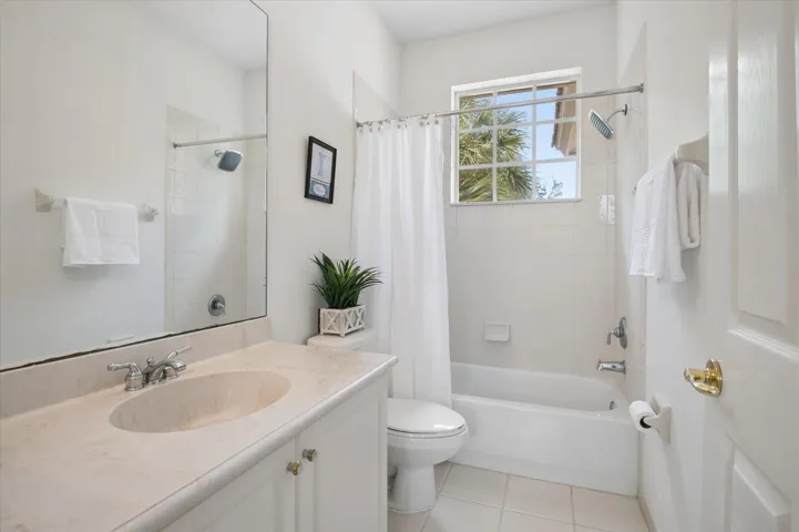 22-Klein-7248 NW 108th Ave-22