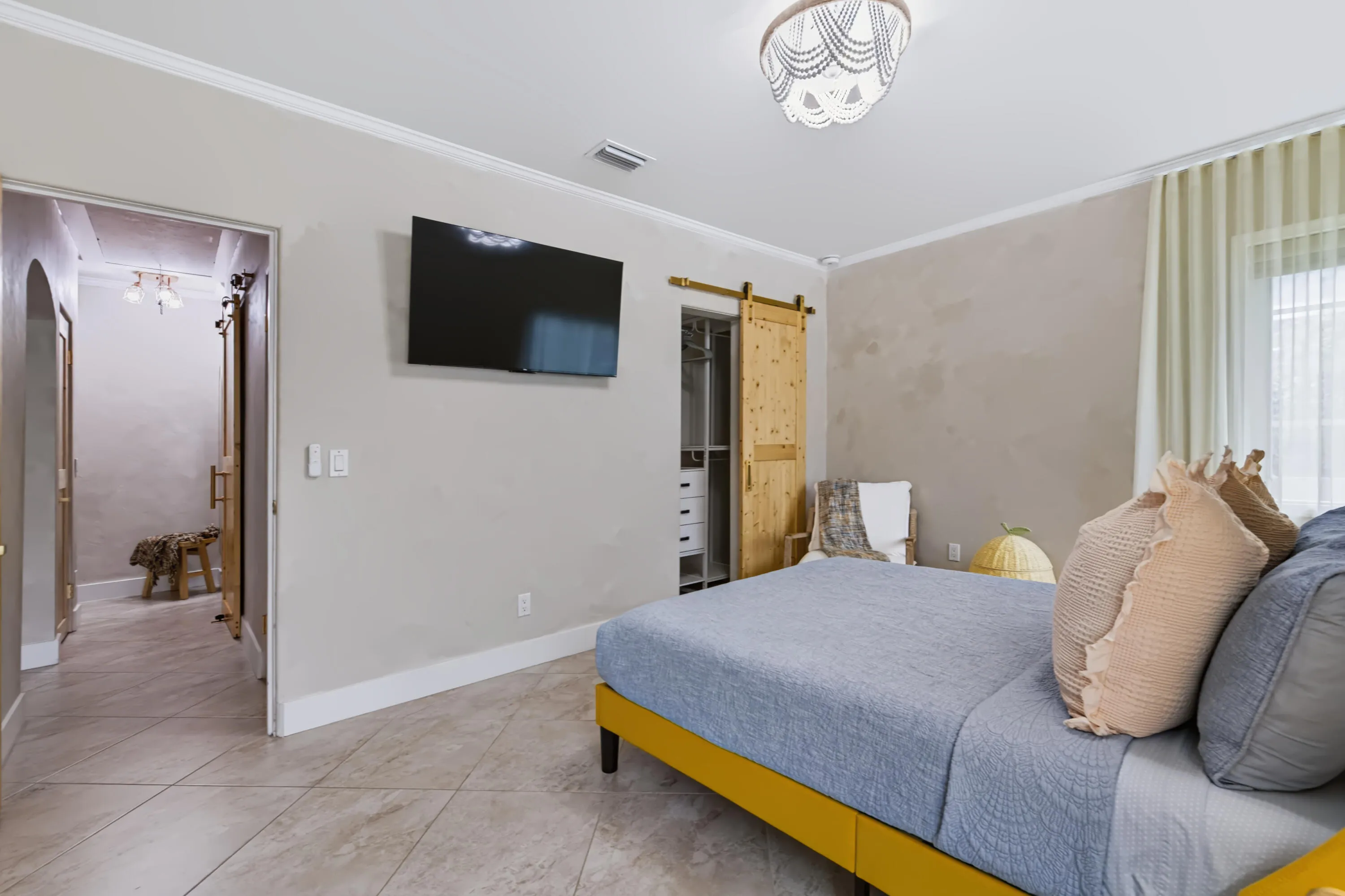 22 Bedroom 1-2