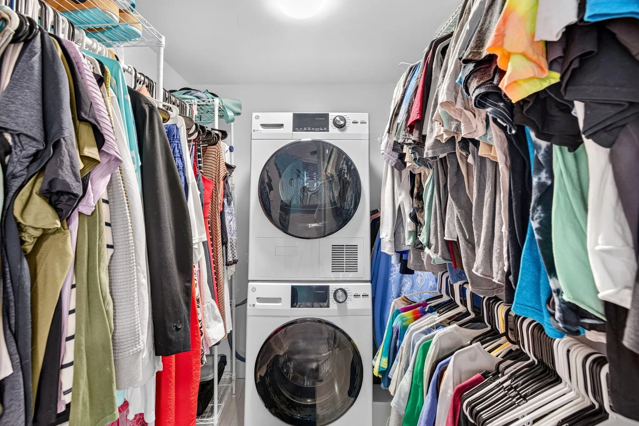 34 Primary Walk-in with Laundry