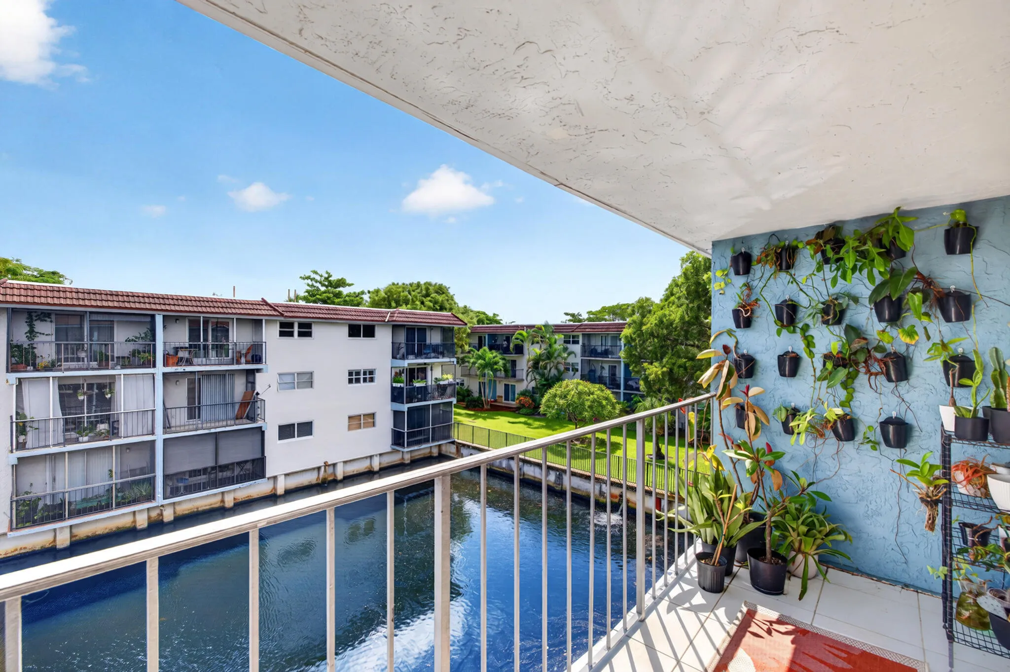 4 Balcony View South East