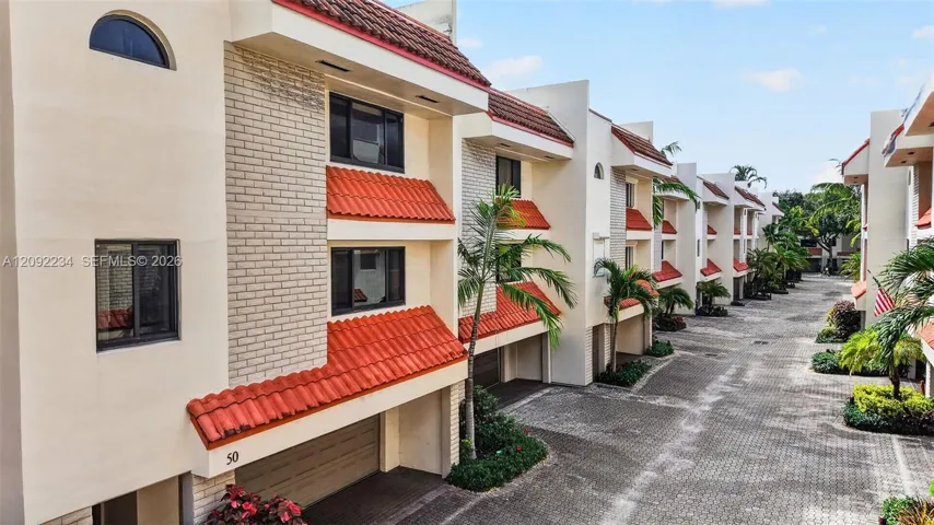 Victoria Park Place is a Tight Knit Community with a Casual Friendly Attitude